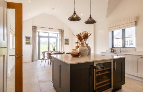 Luxury Cotswolds Estate with Pool - Foto 45