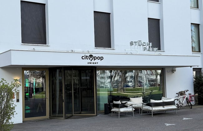 City Pop 2Night Basel - Self check-in - Foto 1