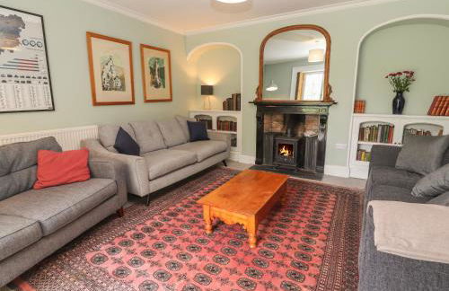 Cwmalis Hall - Photo 7