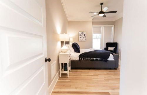 Minutes to Downtown Huge Outdoor Deck HOT TUB - Foto 52