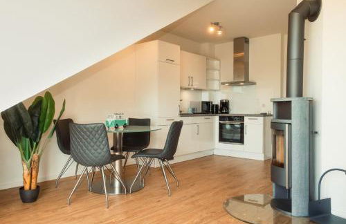 Meerzeit - Sauna und Kamin - moderne FeWo - Foto 10