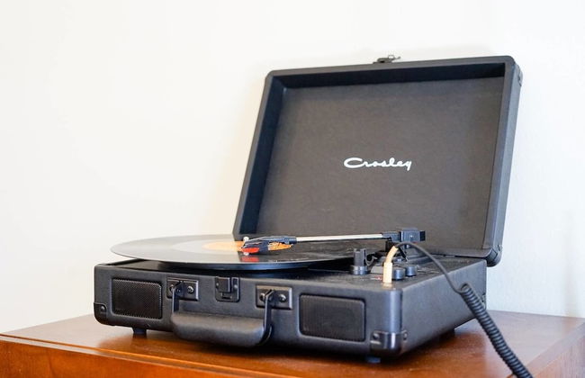 The Atrium Haven Winter Park Cabin Hot Tub - Photo 7