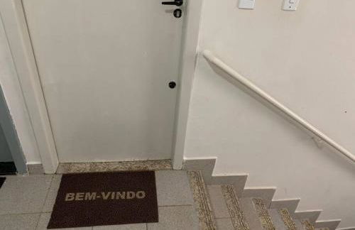 Apartamento inteiro no Bairro Santa Mônica - Foto 17