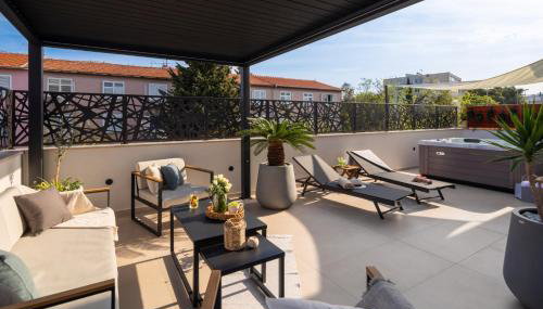 Luxury Apartment Silvery in Split center with jacuzzi, sauna and parking - Photo 2