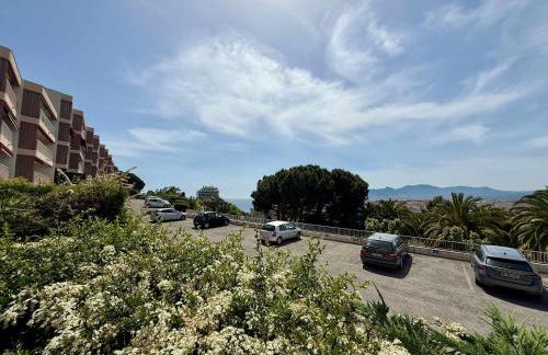 B084-Confort et serenite piscine et stationnement - Foto 10