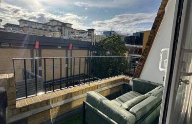 Modern Studio Flat with Balcony in Heart of London - Foto 11