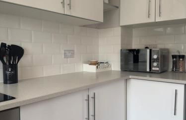 Zone 2 Modern 1 bed Flat with Seperate Office - Foto 16