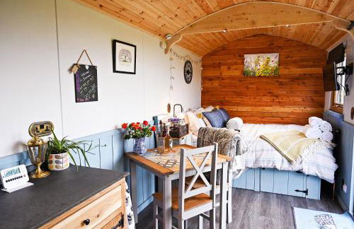 Luxury Shepherd Hut in the Peak District - Foto 4