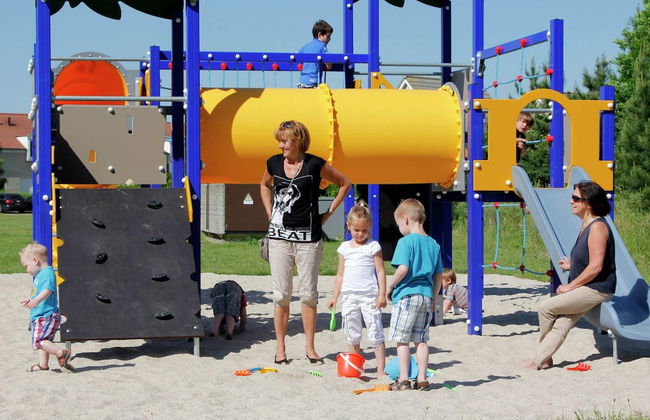 Villa in Maaspark With Sauna and Lake Views - Photo 11