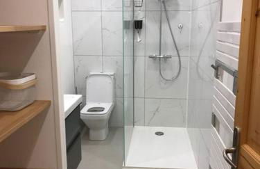 Allemond - Restful 2 bed apartment for ski, cycle & family - Foto 6