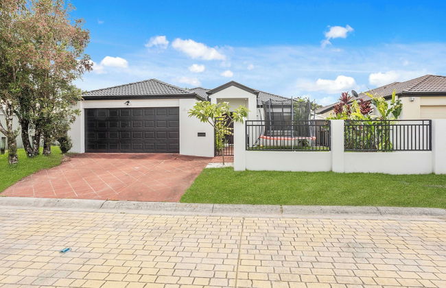 Waterfront Canal Escape in Burleigh - Photo 1