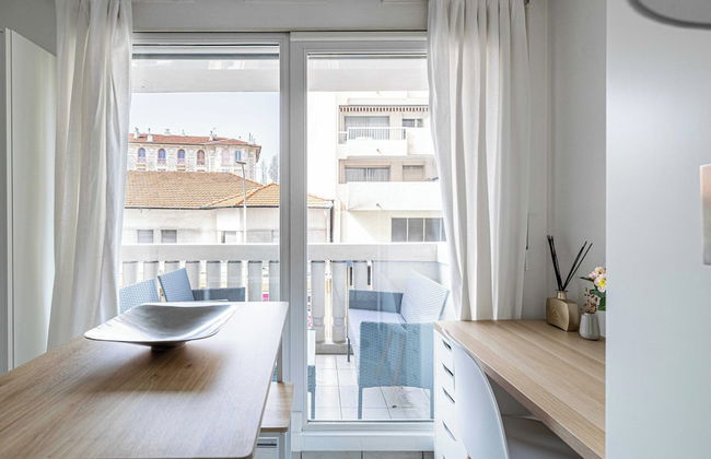 Charming Studio With Balcony & Pool -heart of Nice - Foto 12