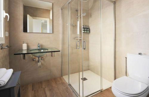 Atico frente al museo Dali - Foto 16