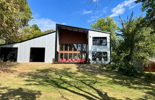 Lakefront-Private Dock-Lakeview-Sleeps 22 plus - Foto 3