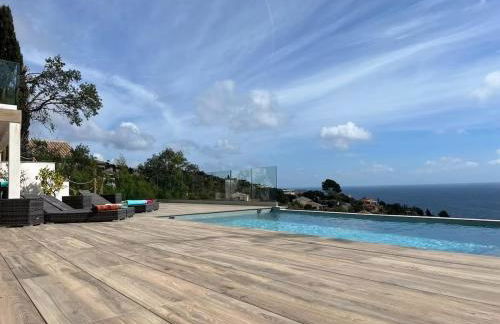 Villa des Issambres - Climatisée avec piscine - Foto 23