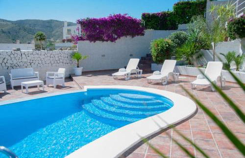 Villa Lumi - Photo 14