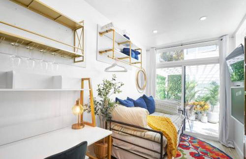 Tiny Living; Big Style - Photo 2