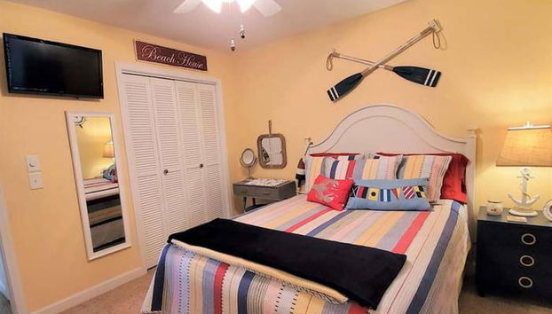 Beachy Condo Right on Oceanfront - Foto 5, Habitación