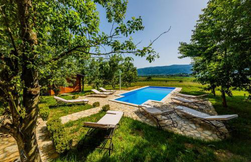 Beautiful cottage with heated pool for 22 ppl - Foto 14