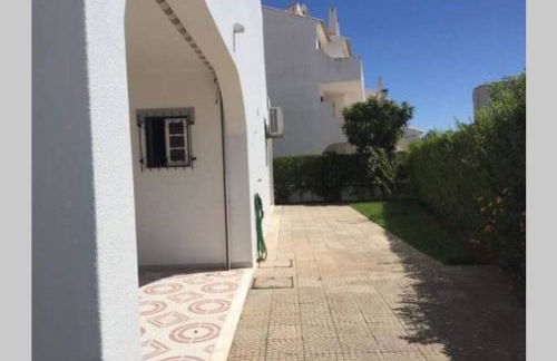 Moradia em Altura! Beach House - Photo 1