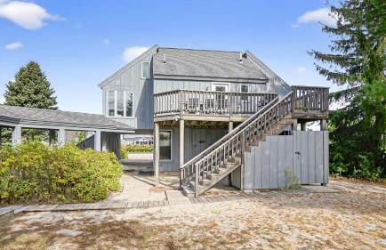 Salty Dolphin by Bayley Vacation Rentals - Foto 55