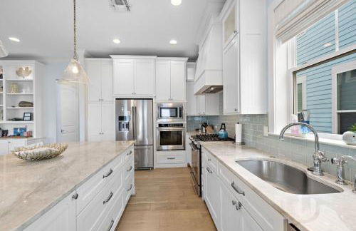 Large, Beautiful Home Close to the Beach - Foto 24