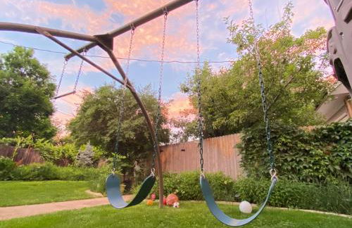 More than 100 years modern house, 3 rooms whit kids playground - Foto 28