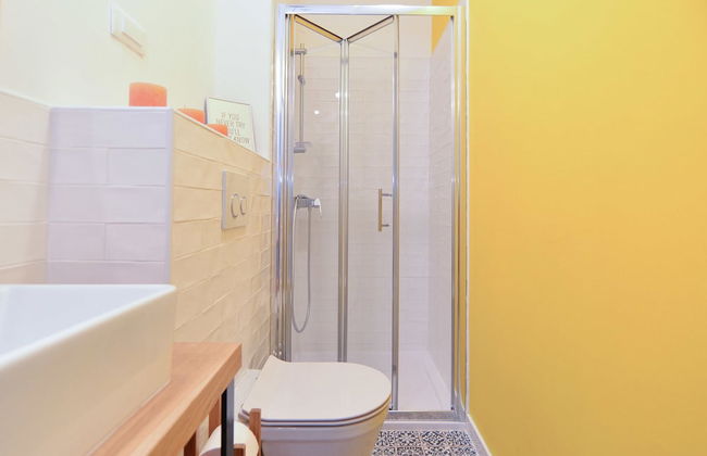 House 1650 - Photo 54