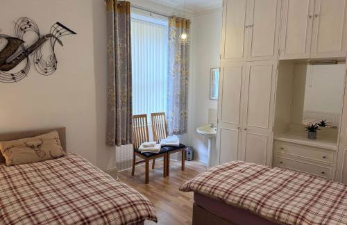 Spacious 2 Bedroom Flat in heart of Ballater - Foto 11