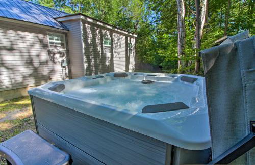 Stylish Mountain Home Near Ski, Golf and Manchester! - Foto 25