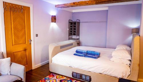 Lovely 2 Bedroom B-listed converted Whisky bond - Foto 3