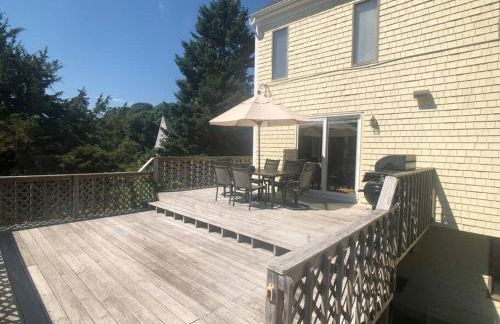 Stunning Spacious Cape Cod House with Water Views - Foto 3