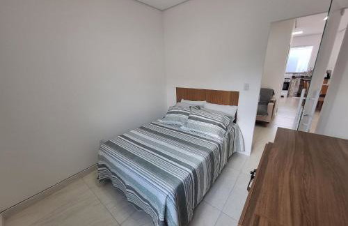 Apto Confortável com Garagem Ideal p/ Famílias - Foto 2