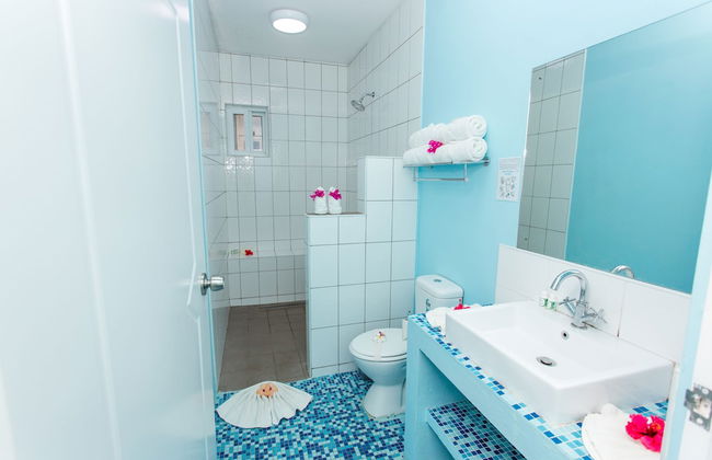 Blue West Villas - Photo 5