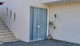 Casa em ambiente familiar - Foto 2