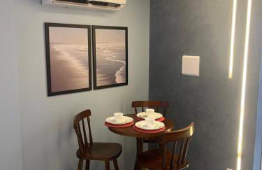 Lindo Flat a 200 metros do mar! - Foto 22