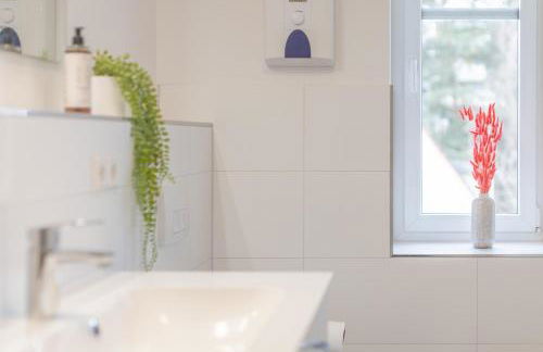 CoView - Design Apartment - 2 Schlafzimmer - Küche - Highspeed Wlan - Foto 5