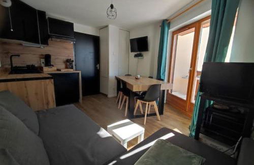 Appartement Portes du Soleil à Le Biot avec ménage et WIFI inclus - Foto 9
