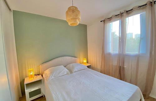 Modern & Cosy 3 Bedrooms train tramway - Foto 13