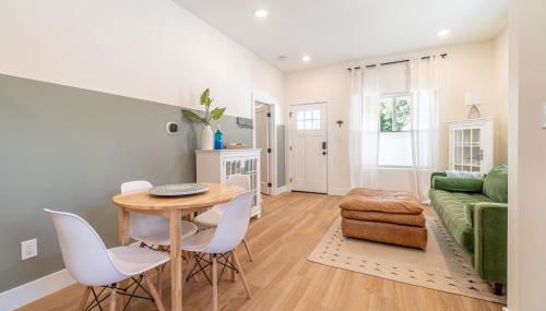 Reno Dream Cottage: Delightful 2-Bedroom Sanctuary - Foto 3