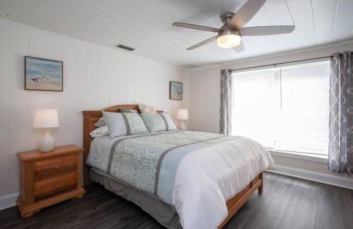 Bright, Immaculate and Cozy Coastal Cottage in Ozona - Foto 25