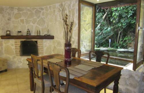 Attractive Greek House with Private Pool near Sea & City Center - Photo 32