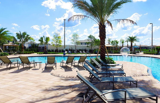 Four Bedroom Close to Disney w Screened Pool Storeylake 4910 - Foto 9