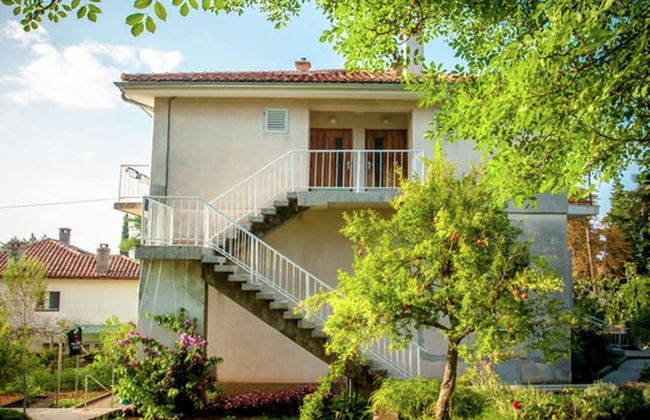 Cosy Apartment in Malinska With Barbecue - Foto 1