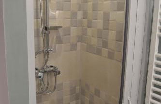 Homelikes Madrid - Photo 23