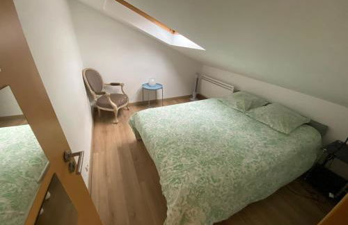 Paris Eiffel Tower et Disney apartments, parkings gratuits et sécurisés, 10 minutes métro to Paris - Foto 23