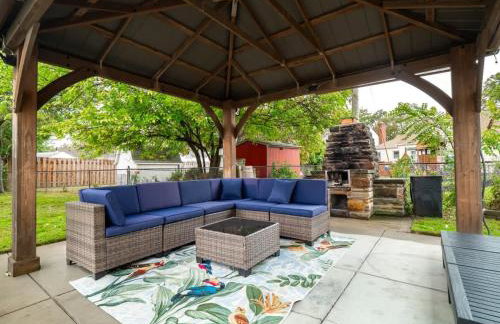 4 Bedroom Pool and Hot Tub Home Near Cleveland - Photo 75