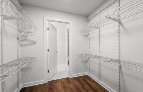 UrbanDelight Crystal City Mins to DC Free Parking - Foto 2