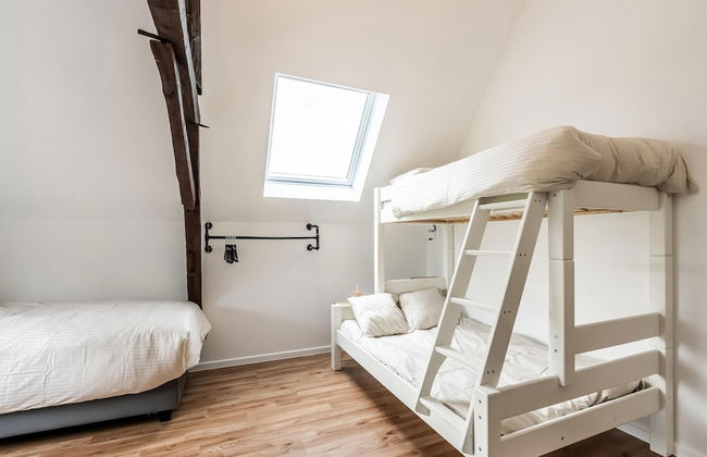 Spacious Family Holiday Home - Photo 6