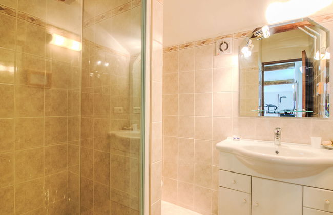 3 bedroom House in Althen-des-Paluds with private pool and garden - Photo 27